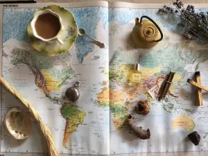 Aroud the World in 80 Minutes