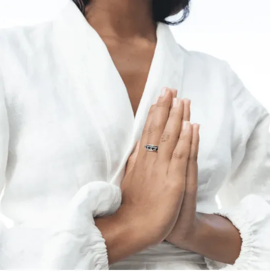 Boundless 10 Karat Gold Fidget Ring