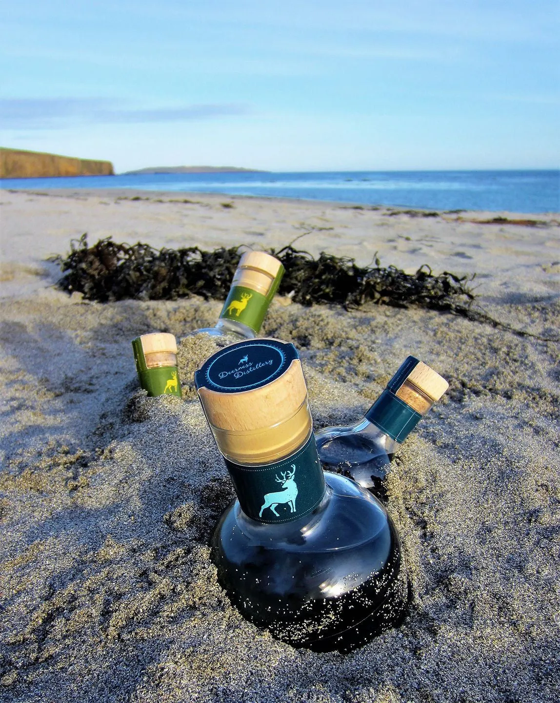 Deerness Distillery Gin - Sea Glass 20cl with gin mat