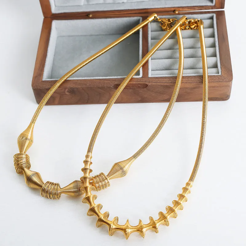 Golden Glow Retro Pendant Necklace for Women by Planderful - Everyday Genie Collection