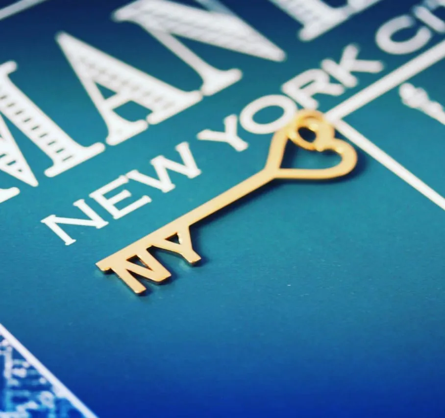 Key & Heart Charm New York City Gold