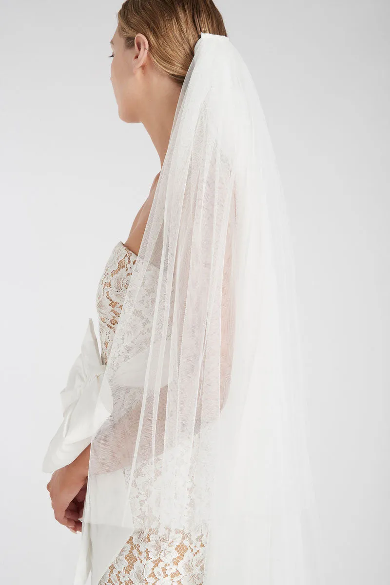 Lily Veil