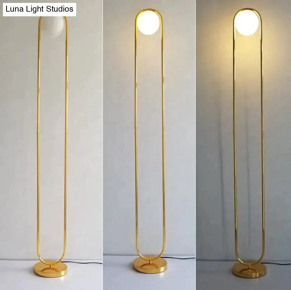 Nordic Art Deco Golden Body Table Lamp Metal Base Plate Modern Minimalist Frosted Glass Led Desk Lamp For Study/Bed Room