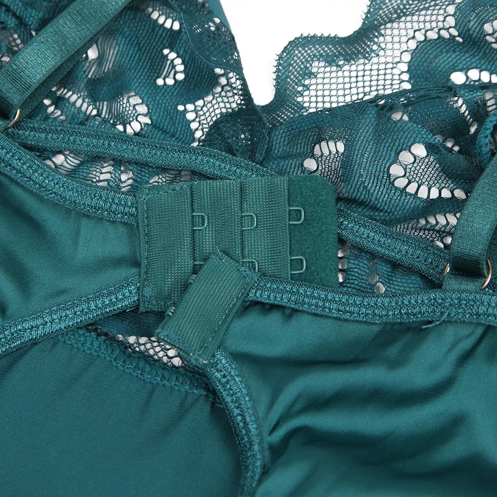 Passionate Blooms - Emerald